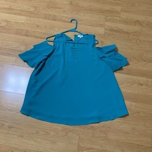 Umgee cold shoulder top